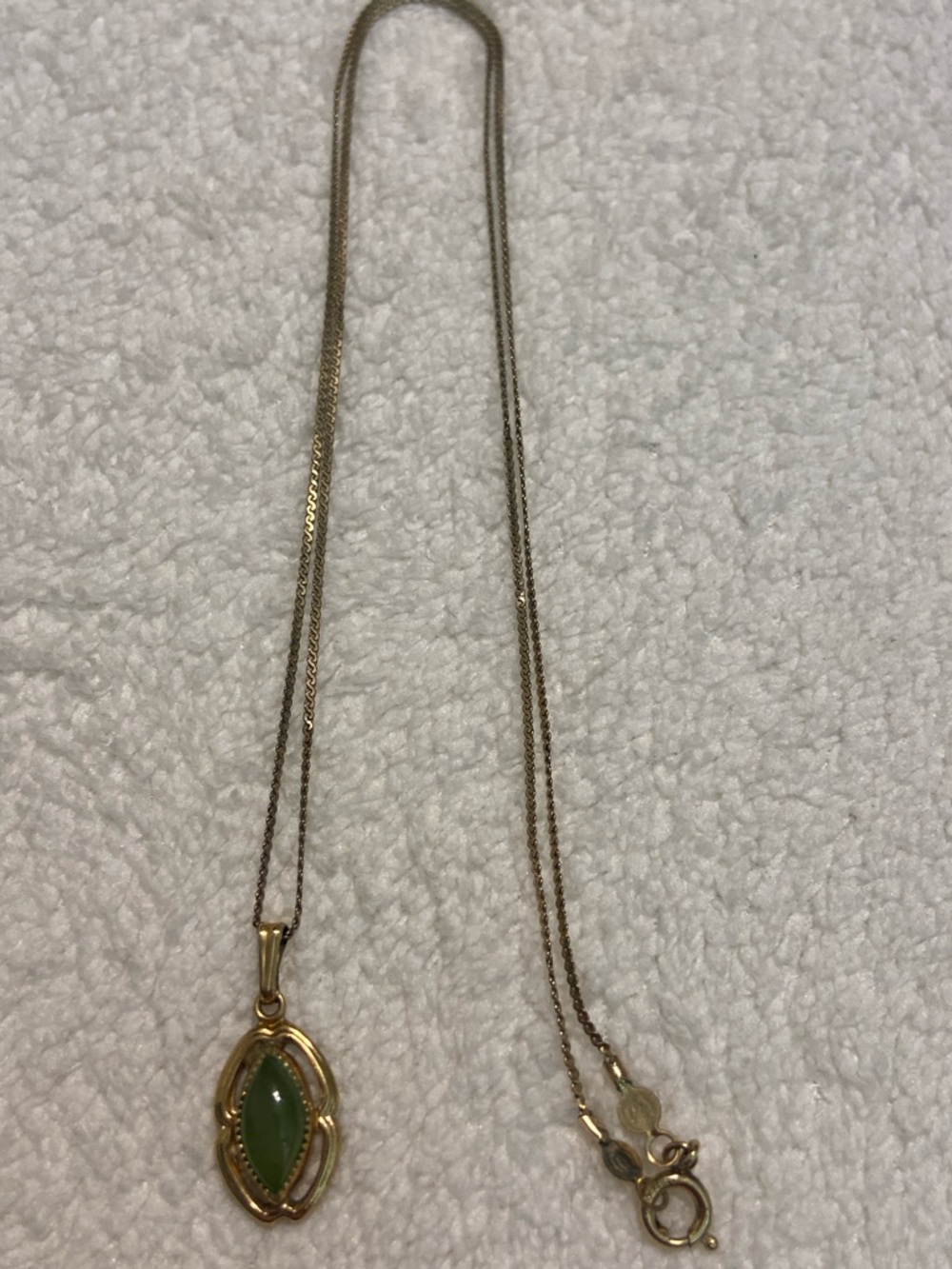 Vintage Goldfilled Gold-Tone Necklace with Jade Stone Pendant